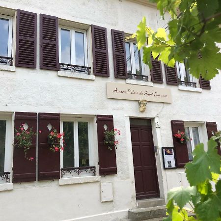 Gite Ancien Relais De Saint-Jacques La Roche-Guyon Exteriér fotografie
